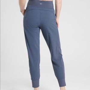 Athleta Distance Joggers